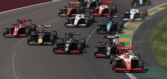 FIA Formula 3 Banner